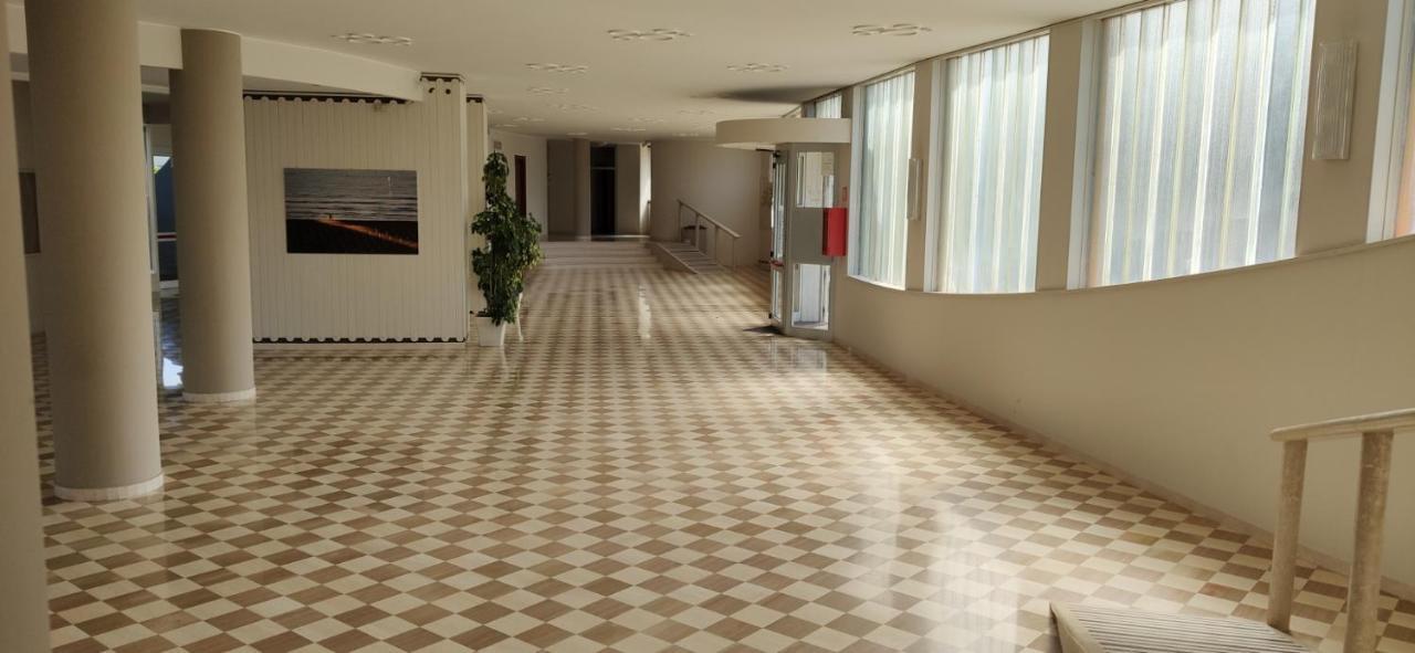 Condominio La Duna - Residence Puerto Do Sol Lignano Sabbiadoro Exteriör bild