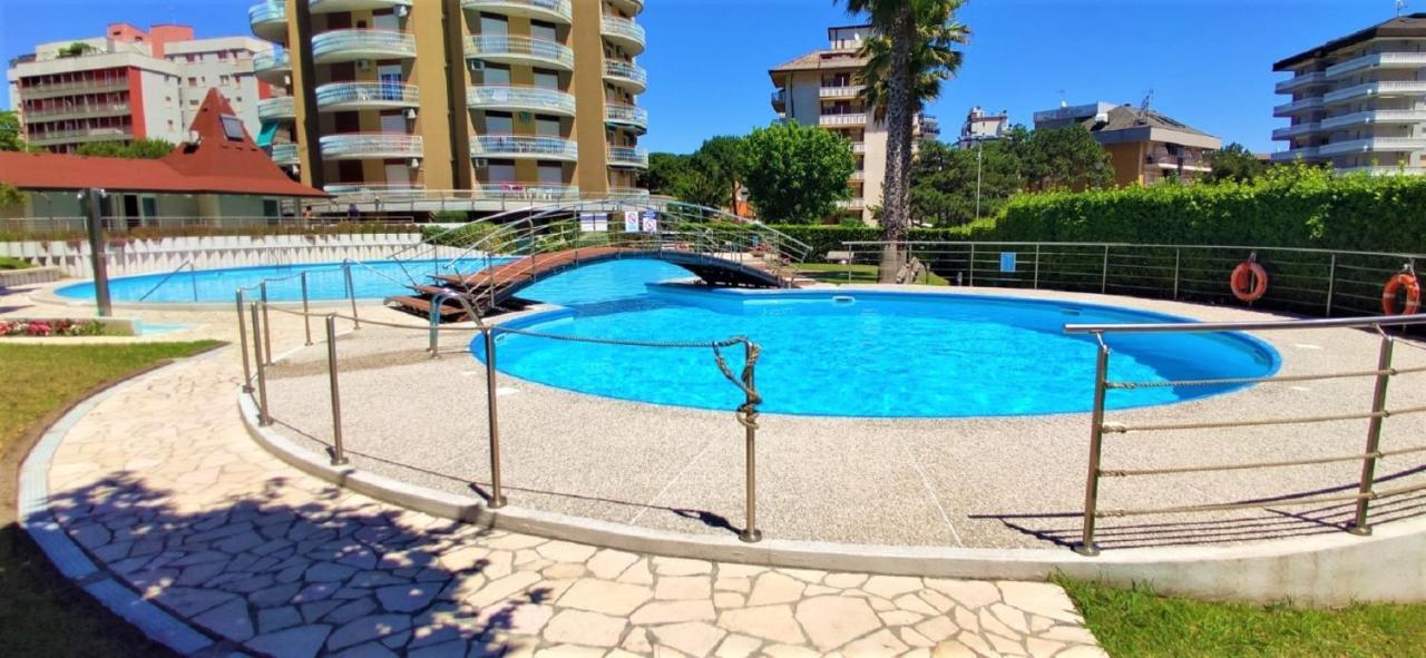 Condominio La Duna - Residence Puerto Do Sol Lignano Sabbiadoro Exteriör bild